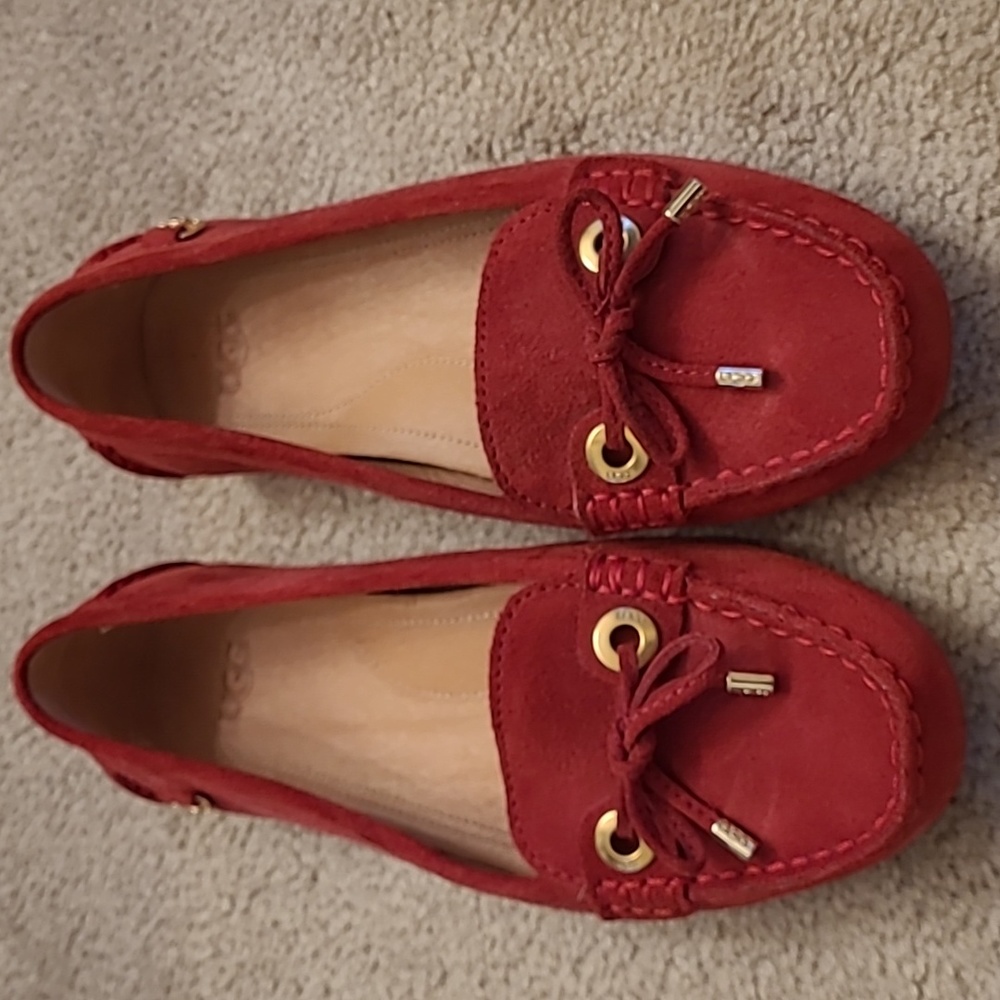 Ugg suede loafer.